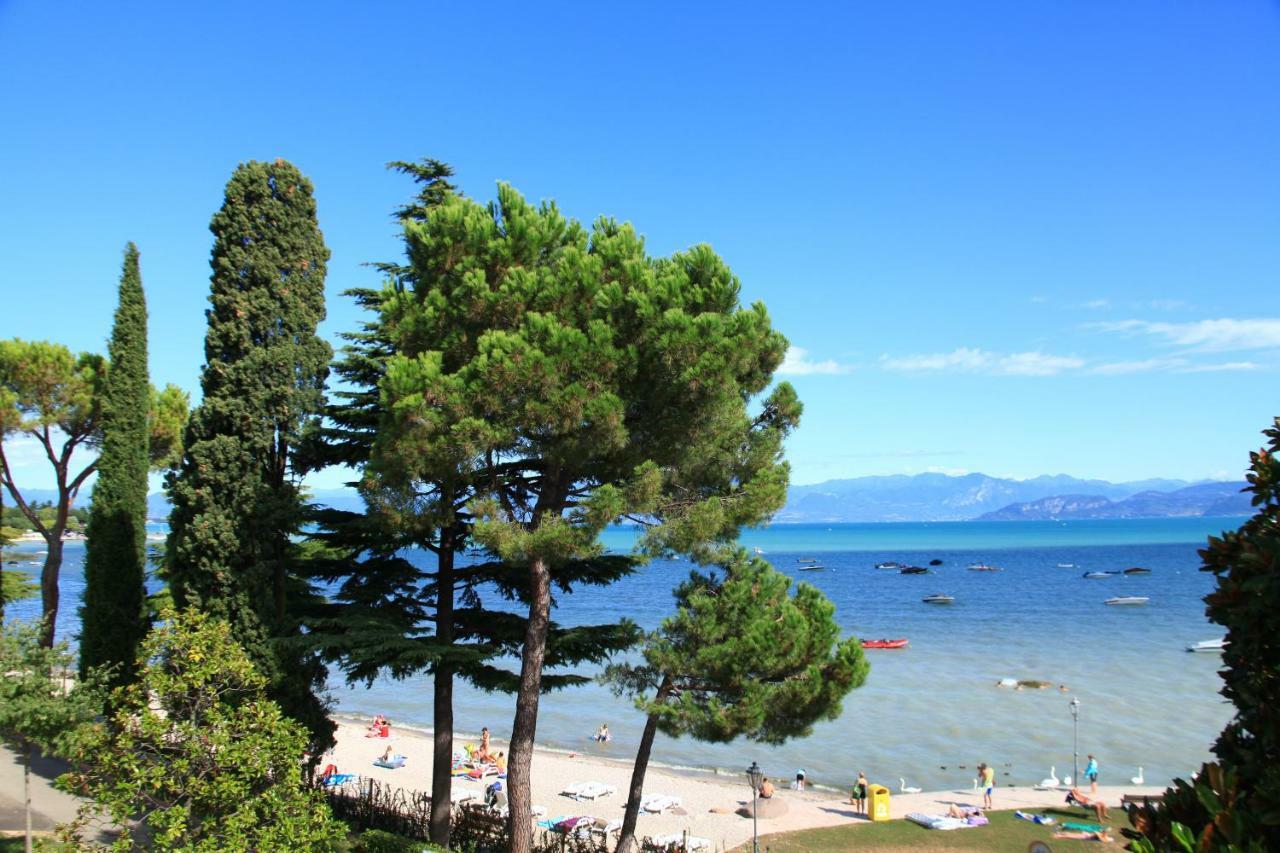 Happy Camp Mobile Homes In Camping Bella Italia Peschiera del Garda Exterior foto